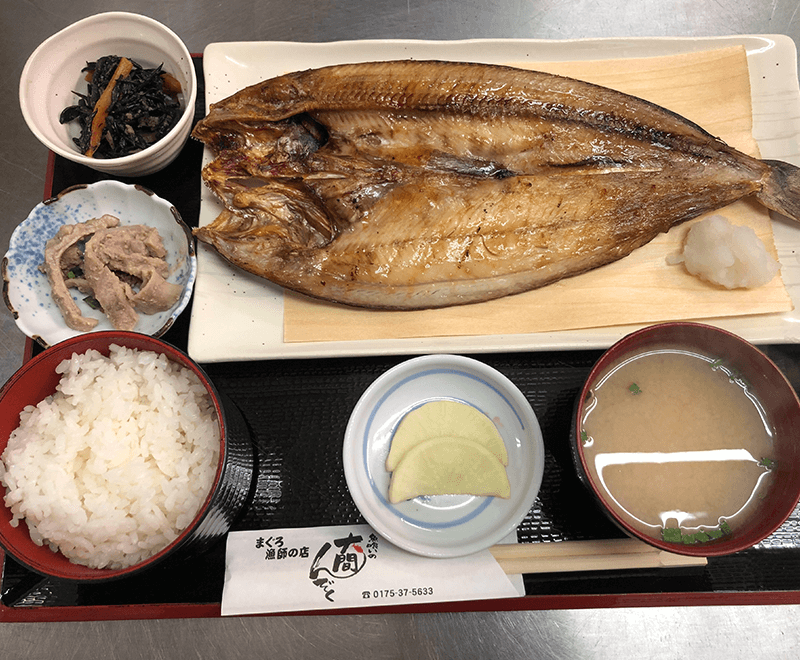 焼き魚ホッケ定食